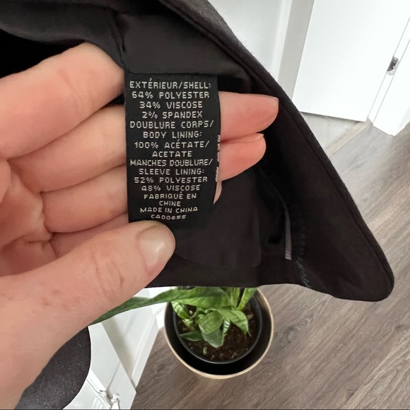 US 2 Classic Women’s Blazer in Dark Chocolate Brown - Picture 4 of 5